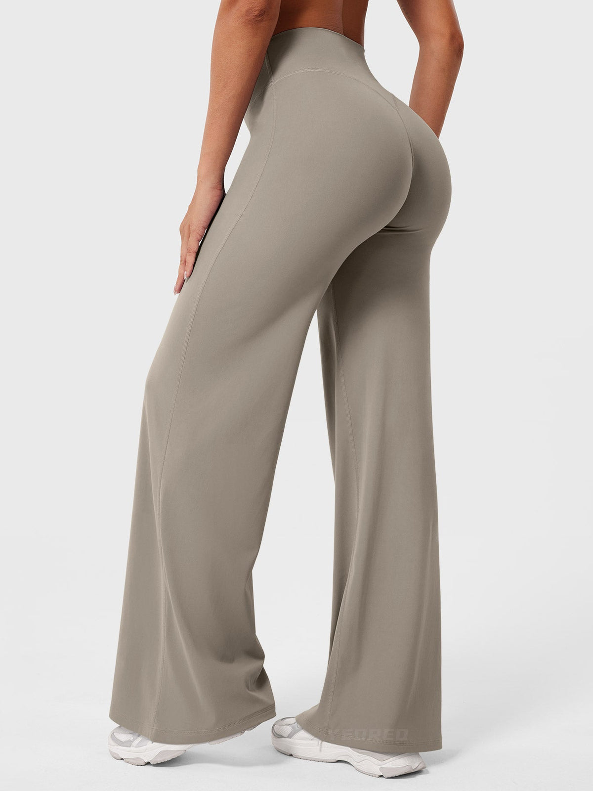 Yeoreo Ease 31.5" Straight Leggings
